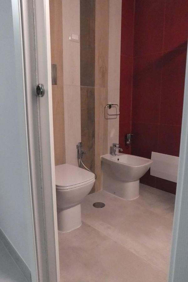 فندق Prestige House ساليرنو المظهر الخارجي الصورة